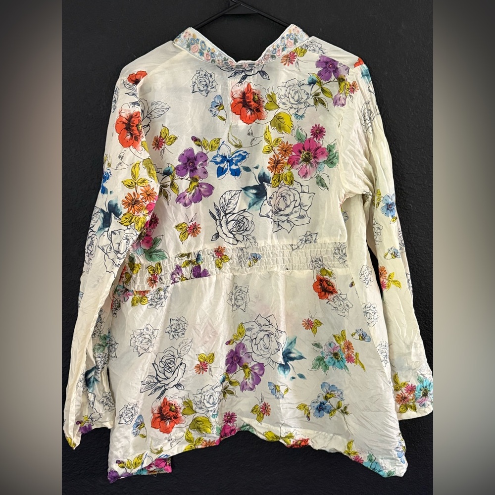 Johnny Was Floral 100% Silk Embroidered Ribbon Tunic Blouse Cream Size-M - Picture 4 of 10